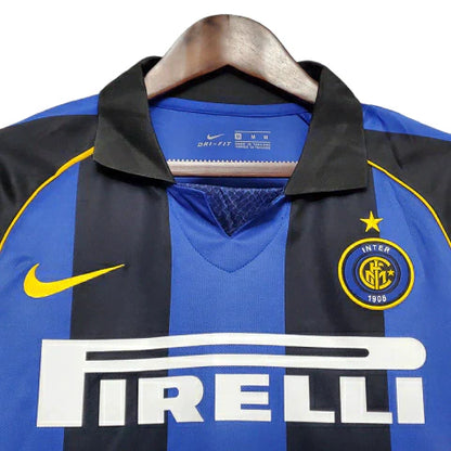 Inter Milan Retro 2001/2002 Jersey